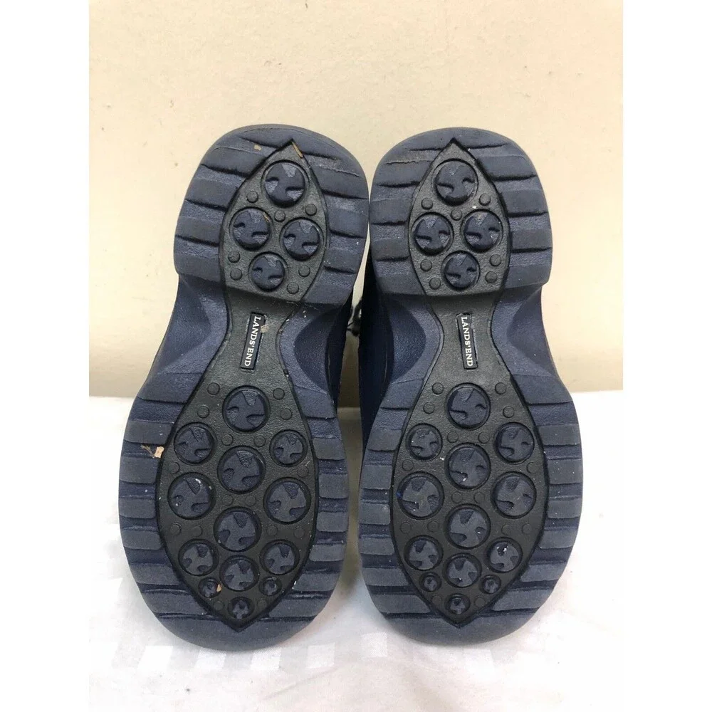 Lands End kids Insulated winter boots in navy color size US 10 M